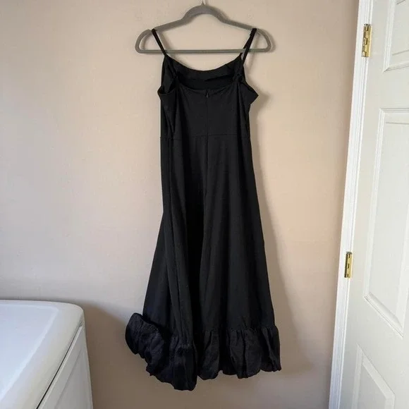 Black Knit Dress with Bubble Hem Medium - Picture 6 of 8